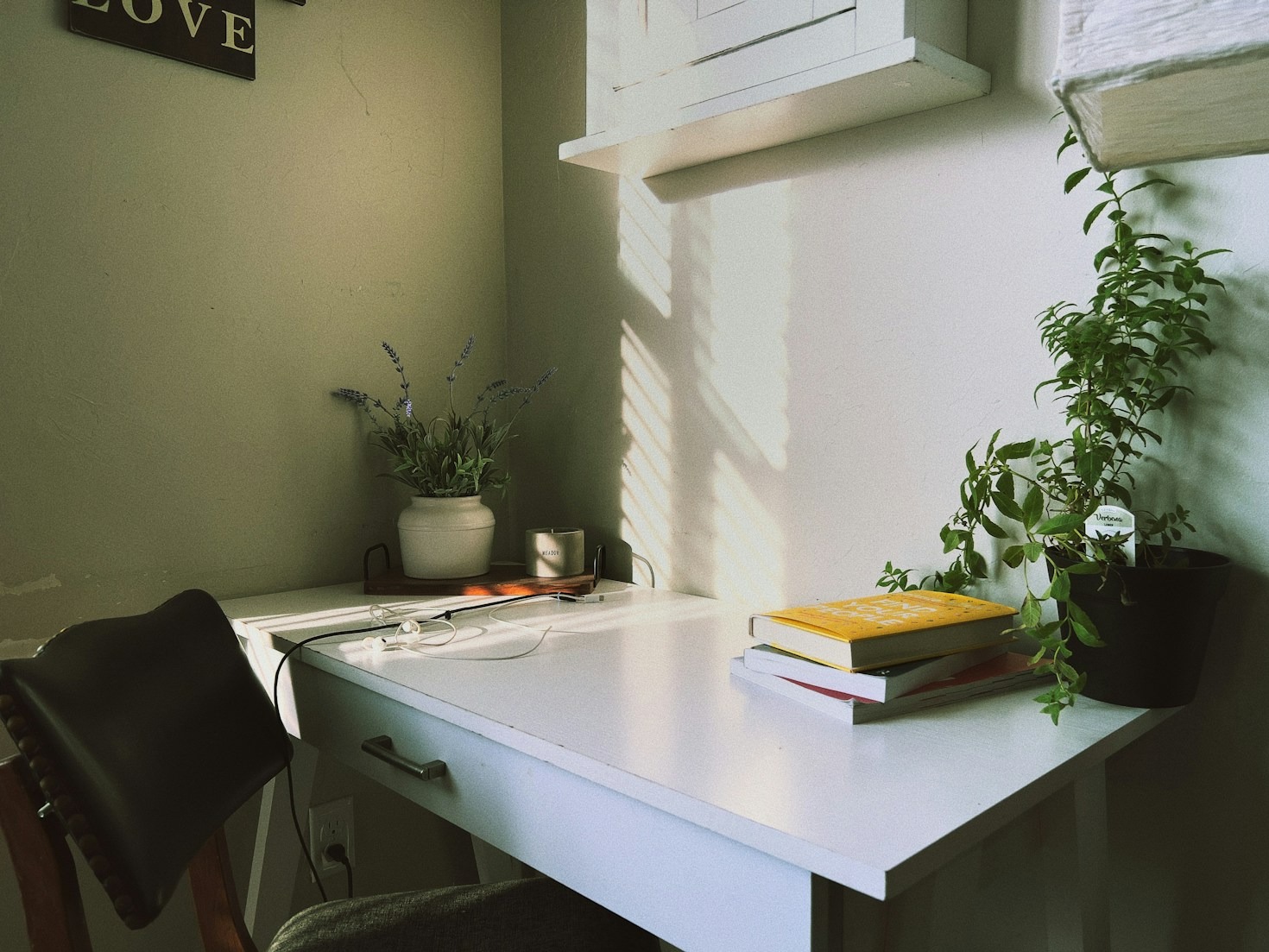 Turning Life Lessons into Inspiring Narratives